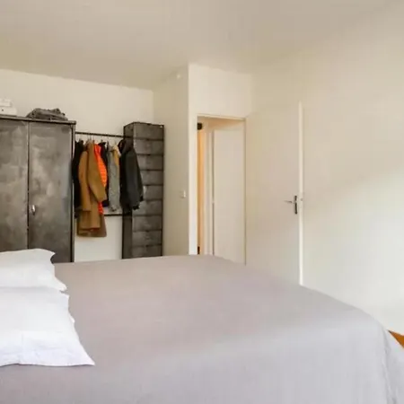 Apartment Centre Vavin2 *